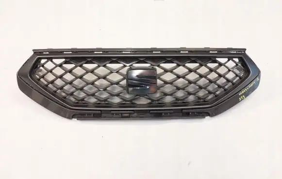Seat Tarraco Front bumper upper radiator grill 5FJ853654B