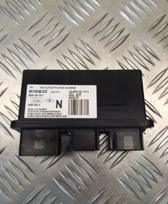 Renault Clio III Other control units/modules 8200261817