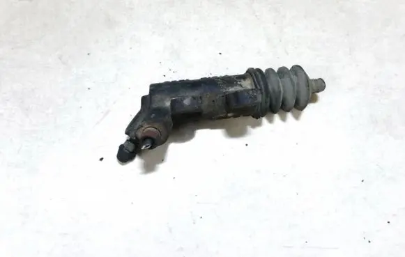 Toyota Corolla Verso E121 Clutch master cylinder