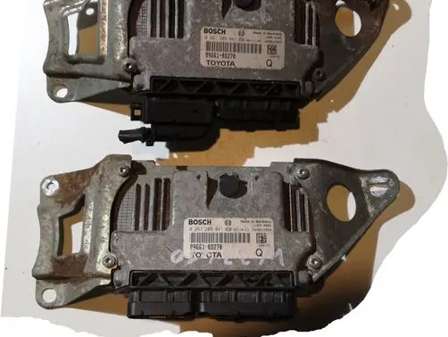 Toyota Yaris Engine ECU kit and lock set 0261208841 896610D270
