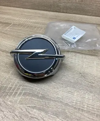 Opel Corsa E Manufacturer badge logo/emblem 563697283 39007842
