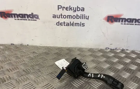 Audi A3 S3 A3 Sportback 8P Wiper control stalk 8P0953519A