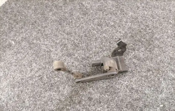 Land Rover Range Rover Sport L494 Front height sensor lever JPLA3D026AA JPLA3D026