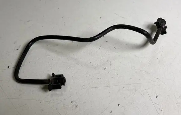 Ford Mustang VI Vacuum line/pipe/hose FR3C133778AA