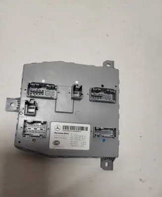 Mercedes-Benz C W205 SAM control unit A2059006818 5DK01077274 A2059013904