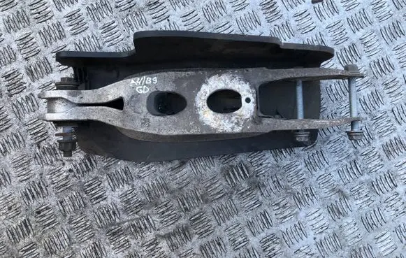 Audi A4 S4 B9 Rear upper control arm/wishbone