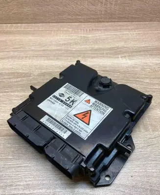 Nissan X-Trail T30 Engine control unit/module ECU 23710EC05D MB2758004735 5800473