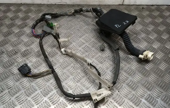 Volvo S80 Front door wiring loom D8622439002 8622439 9442270