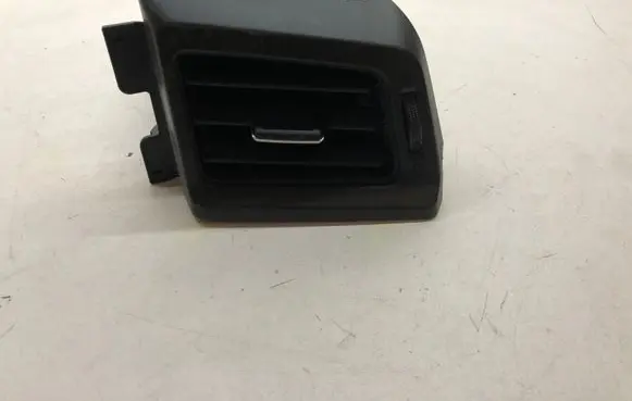 Toyota RAV 4 (XA40) Dashboard side air vent grill/cover trim 5567042110 5567042120 5568042020