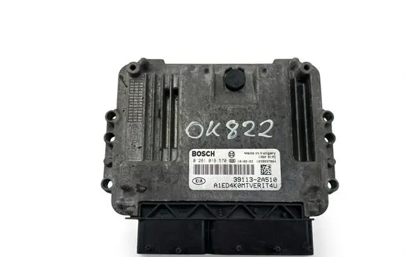 KIA Ceed Engine control unit/module ECU 391132A510 0281016570