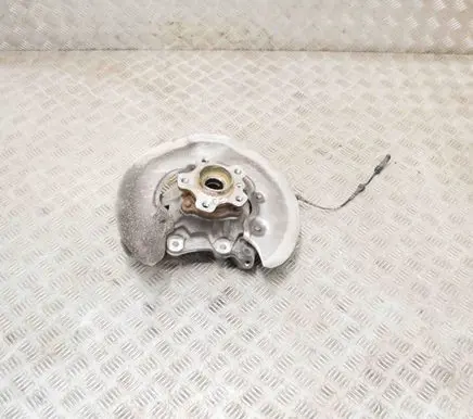 BMW 3 G20 G21 Rear wheel hub 6894815 7127301