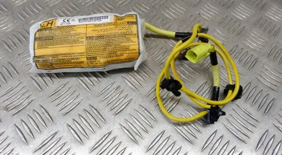 Lexus CT 200H Seat airbag 7392076010