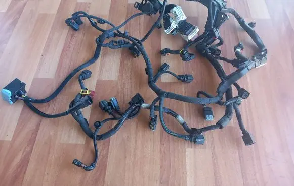 Citroen C4 II Picasso Engine installation wiring loom 9809884580 9684543280 9685196380