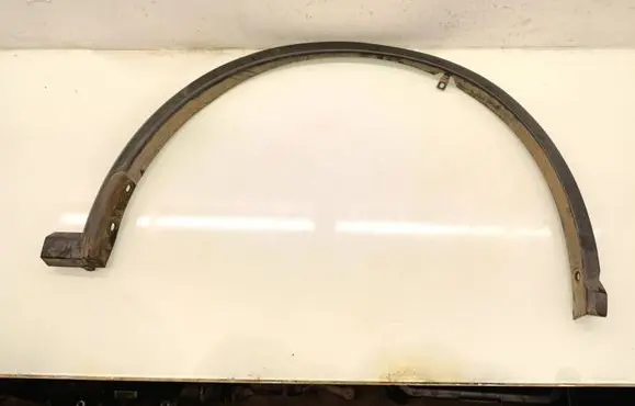 Nissan Murano Z52 Front arch trim 768525AA0A