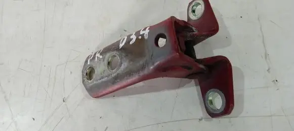 Mitsubishi Outlander Front door upper hinge 