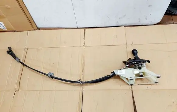 Mazda 6 Gear selector/shifter in gearbox 