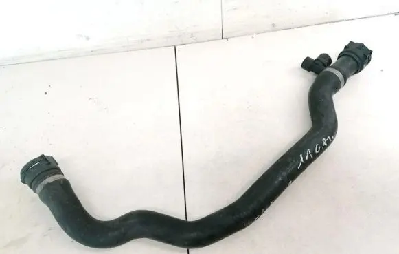 BMW 3 E46 Engine coolant pipe/hose 