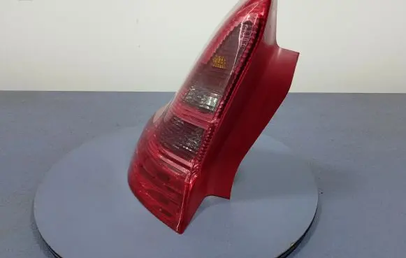 Citroen C4 I Rear/tail lights 20-211-01028