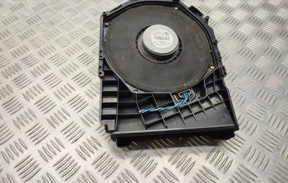 BMW 3 E90 E91 Subwoofer speaker 9143233