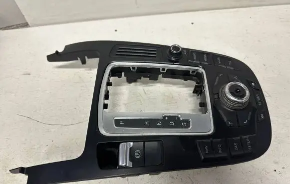 Audi A4 S4 B8 8K Head unit multimedia control 8T0919609F 900252890001