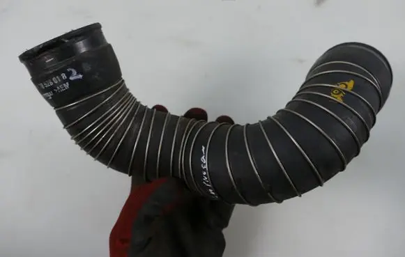 Mercedes-Benz SLK R170 Intercooler hose/pipe 1705280182