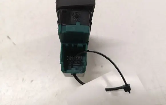 Opel Insignia A Parking (PDC) sensor switch 15383417