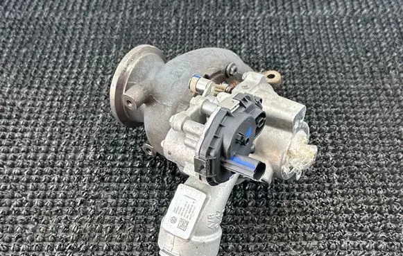 Ford Transit - Tourneo Connect Turbo 05E145701E