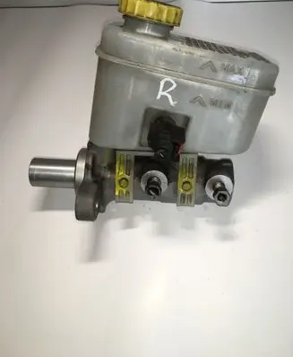 Dodge Nitro Master brake cylinder 2C2400