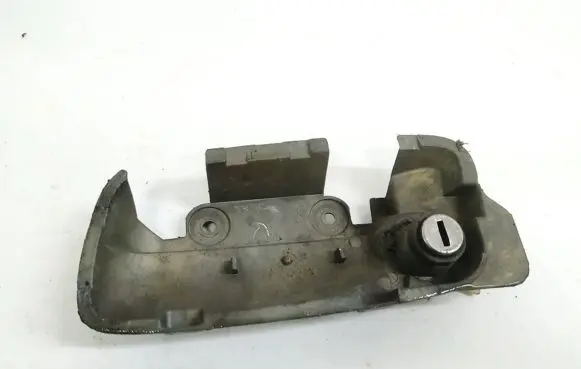Opel Zafira A Front door lock (next to the handle) 