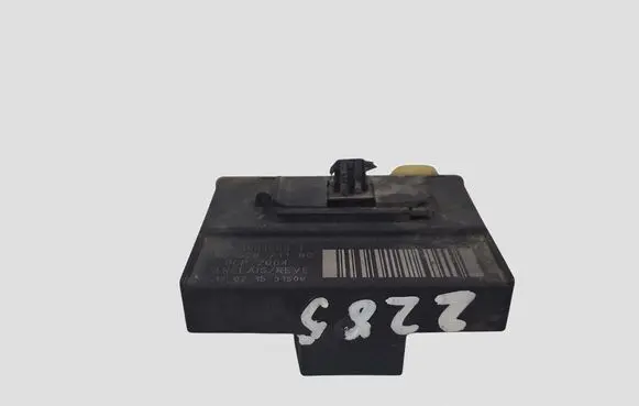 Citroen C5 Glow plug pre-heat relay 9652021180 018010951
