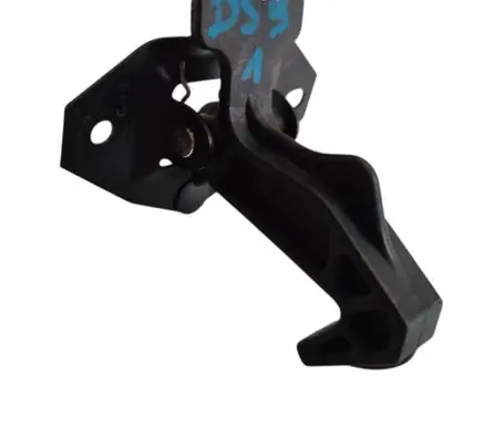 DS Automobiles 9 Engine bonnet/hood lock/latch loop/hook 9830411180