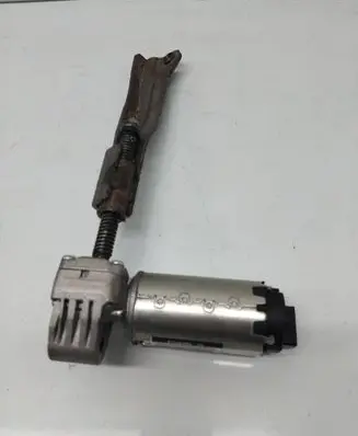Opel Insignia A Seat adjustment motor 835702410