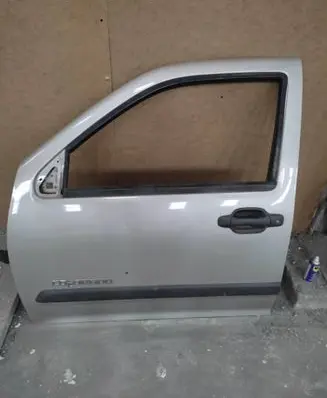 Chevrolet Colorado Front door