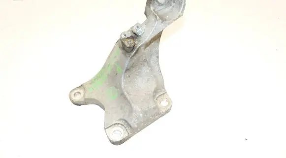 Land Rover Range Rover L405 Engine mounting bracket CPLA-6037-DC