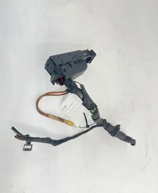 Mercedes-Benz E W211 ABS module connector plug 0465451828