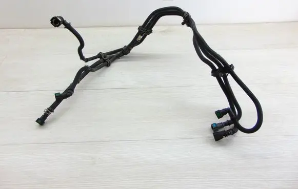 Nissan Note (E12) Fuel return line/hose 