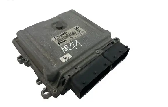 Volvo XC90 Engine control unit/module 30771550AB 0281012103