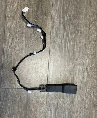 Toyota bZ4X Front seatbelt buckle L24