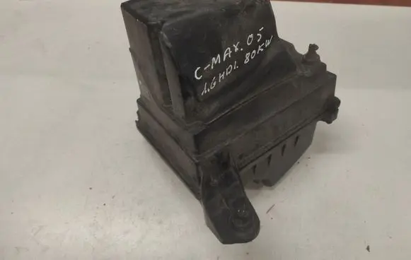 Ford Focus C-MAX Air filter box