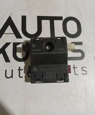 BMW 3 E90 E91 Antenna control unit 6520-9141491-01