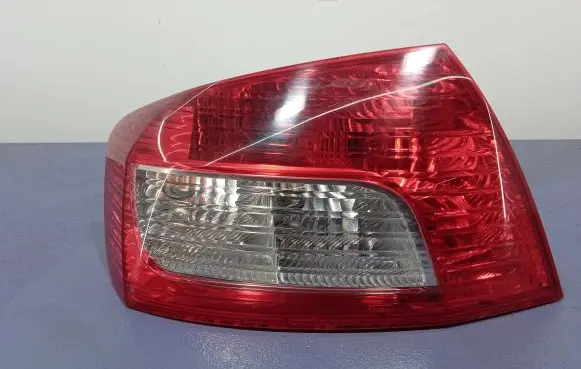 Peugeot 407 Rear/tail lights 9689089180