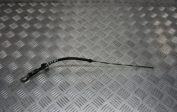 Citroen C4 I Oil level dip stick 