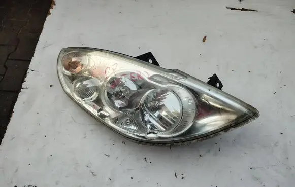 Renault Master III Headlight/headlamp 