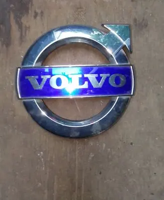 Volvo V60 Manufacturer badge logo/emblem 31383030 30796425