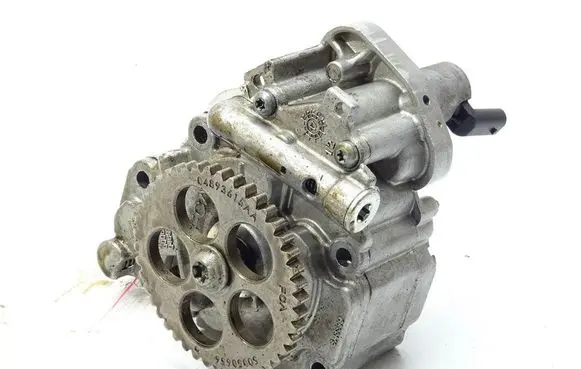 Alfa Romeo Giulia Oil pump 5005065650052348