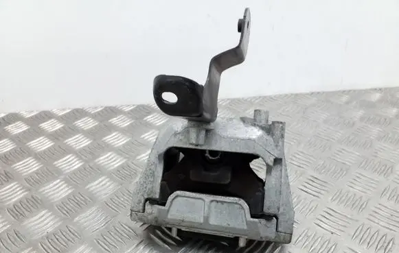 Volkswagen Golf VI Engine mount bracket 1K0199262CN 1K0199588
