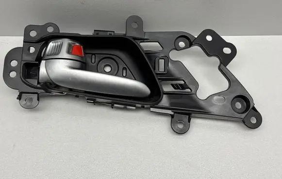 Chrysler Pacifica Front door interior handle 5RU77SZ6AC 63345 531201615128