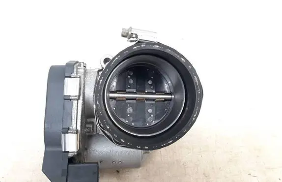 BMW 6 F12 F13 Throttle body valve 7555944 13547555944