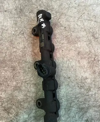Renault Master III Fuel main line pipe 175215697R