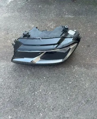 Volkswagen Tiguan Headlight/headlamp 5NB941005B